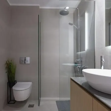 The J&c - 50m From The Beach! Apartamento Agia Pelagia (Creta)