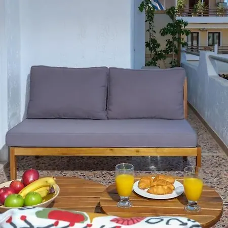 The J&c - 50m From The Beach! Agia Pelagia (Creta)